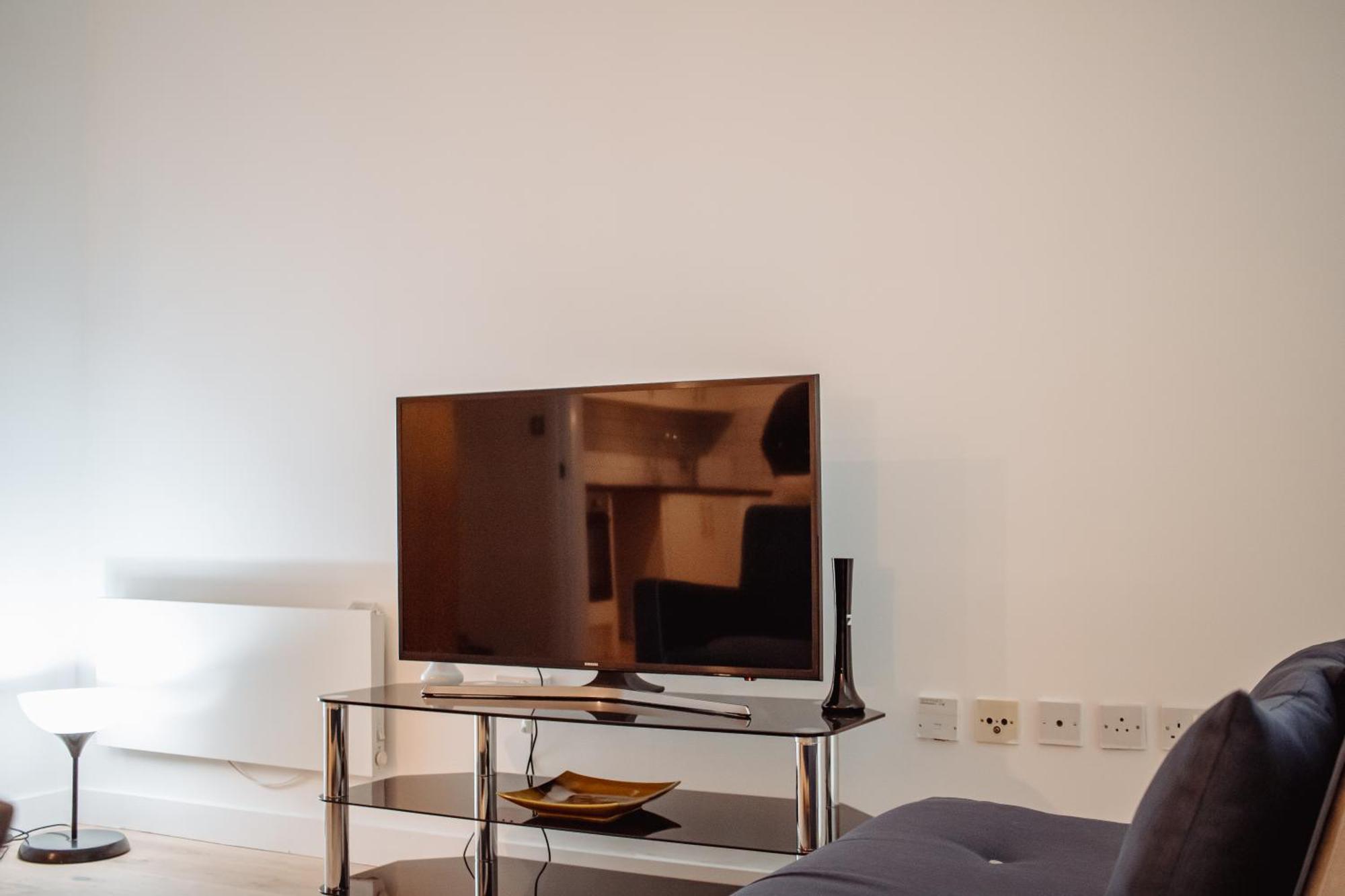Central & Spacious, Sleeps 8, Perfect For Groups Leeds  Luaran gambar