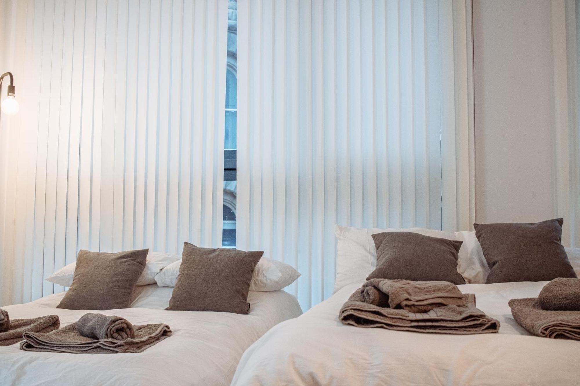 Central & Spacious, Sleeps 8, Perfect For Groups Leeds  Luaran gambar